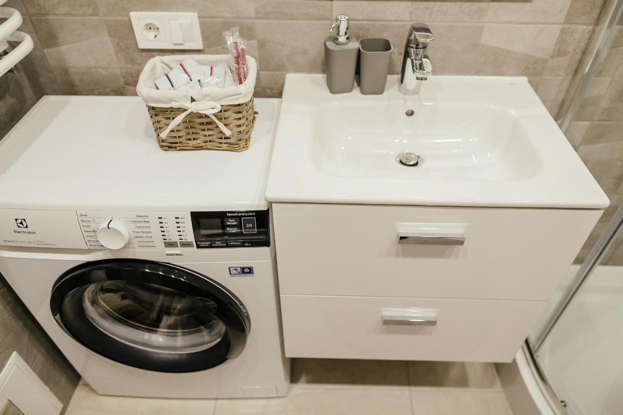 Lara Apartament 2 Apartment Lviv Luaran gambar